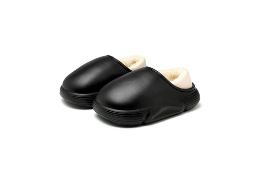 Boys And Girls Indoor Non-slip Waterproof SlipperStay Cozy and Safe with Our Non-slip Waterproof Slippers!
Introducing our boys' and girls' non-slip woolen slippers, designed for ultimate comfort and security indooInfant ShoesPlush Fashions ShopPlush Fashion Shop-slip Waterproof Slipper