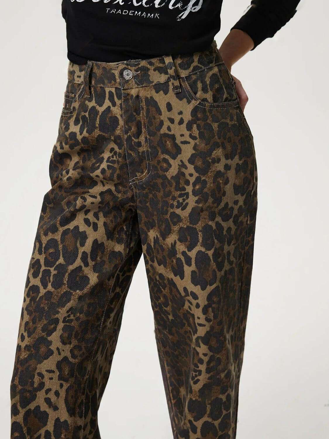 Leopard Straight Jeans with Pockets - Plush Fashion Shop #