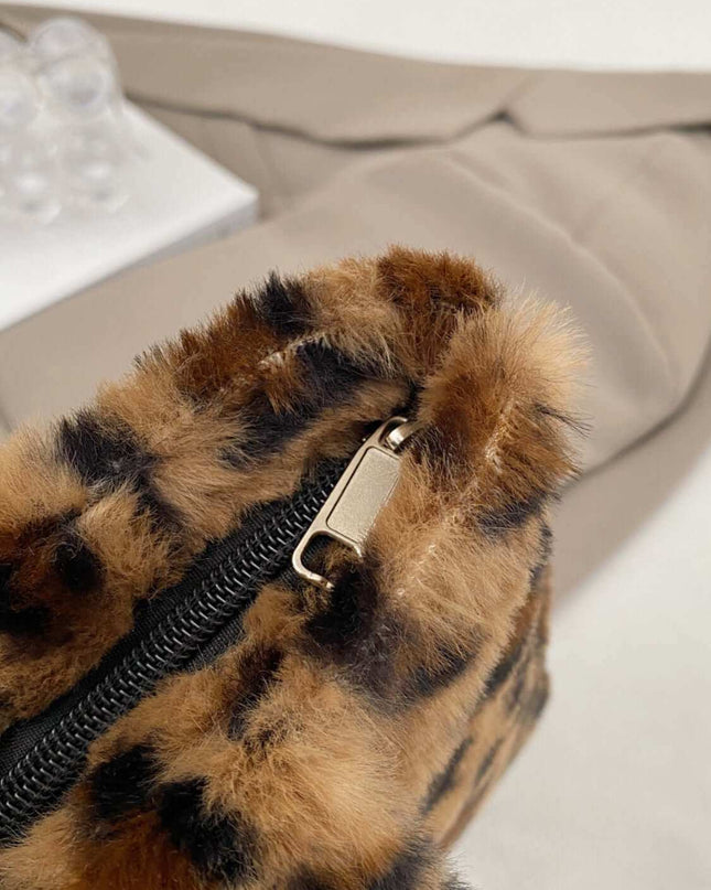 Leopard Fluff Handbag With Zip - Plush Fashion Shop #