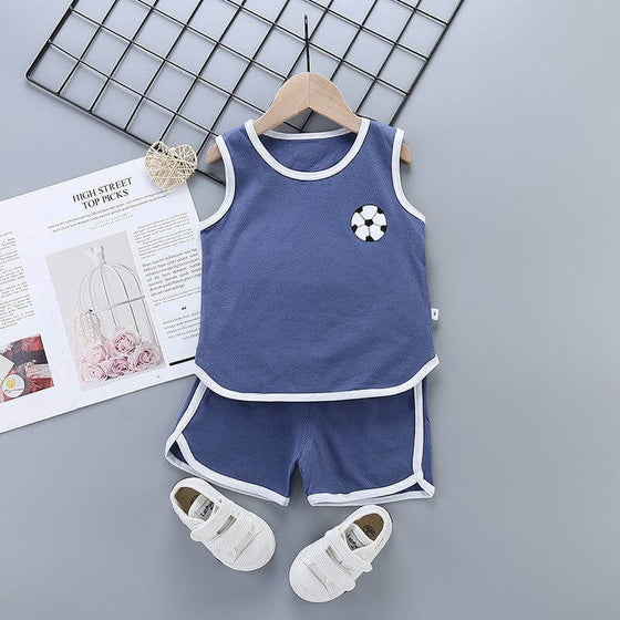 Pure cotton boys and girls suitPure Cotton Boys and Girls Suit
Experience the comfort and style of our pure cotton suit, perfect for boys and girls. Made with high-quality cotton fabric, this KoreInfant clothsPlush Fashions ShopPlush Fashion ShopPure cotton boys