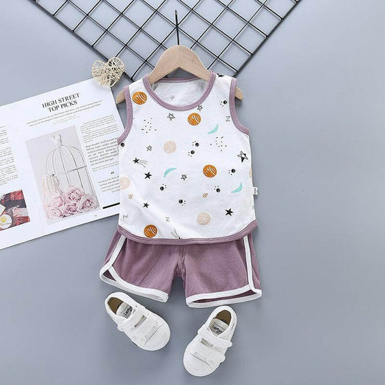 Pure cotton boys and girls suitPure Cotton Boys and Girls Suit
Experience the comfort and style of our pure cotton suit, perfect for boys and girls. Made with high-quality cotton fabric, this KoreInfant clothsPlush Fashions ShopPlush Fashion ShopPure cotton boys