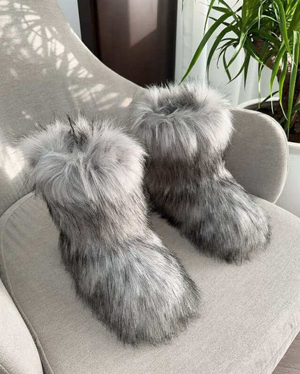 Women's Closed Toe Warm Fluffy Plush Snow Boots - Plush Fashion Shop #