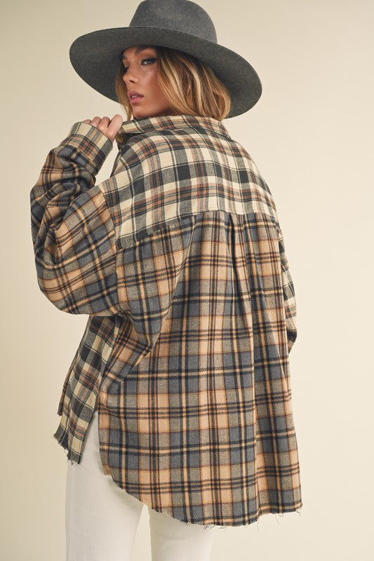 Women's  Frayed Hem Plaid Button Up Flannel Shirt