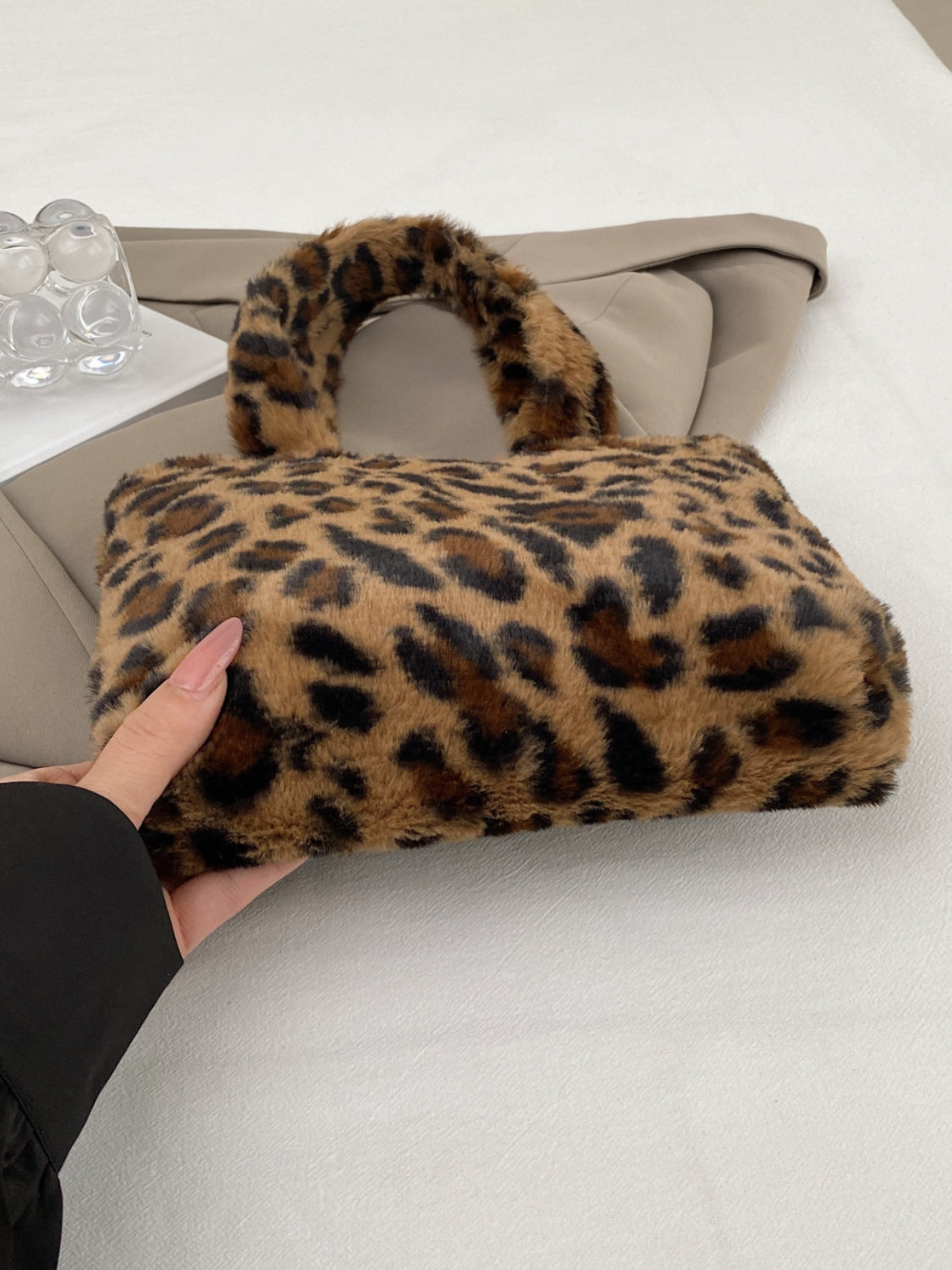 Leopard Fluff Handbag With Zip - Plush Fashion Shop #