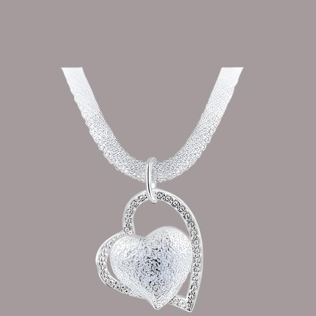 Fine Jewelry Silver Net Style Heart Necklace