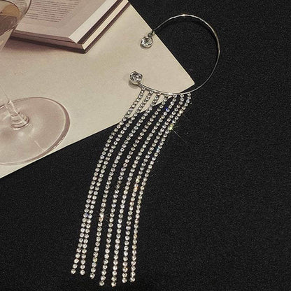 Simple long tassel earrings with geometric design in silver-plated alloy.