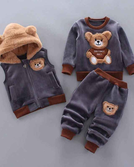 Boys and girls fashion casual three-piece set with cartoon design, soft cotton material, suitable for autumn and winter.