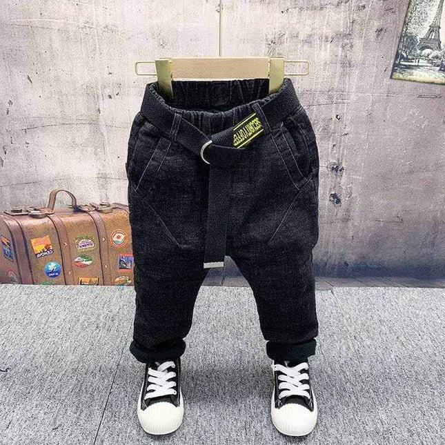 Boys Fleece & Cotton Sweater Jeans Suit with trendy design.