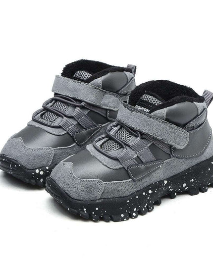 Fashion Sports And Leisure Children's Boots in high-quality leather with non-slip grip and waterproof features.