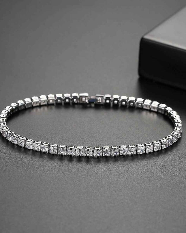 New Fashion Simple Tennis Bracelet for Women displayed on a dark surface, highlighting its elegant and minimalist design inspired by Jane Birkin.