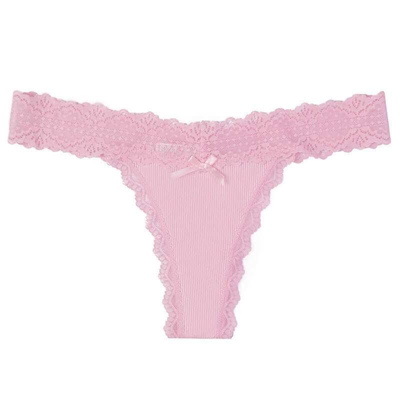 Multi-color lace panty set in pure cotton with seamless design.