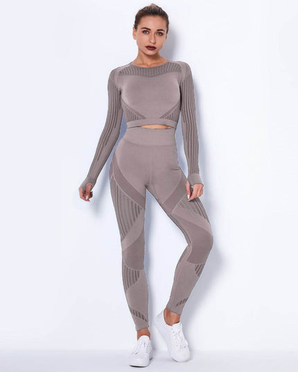 Seamless Knitted Absorbent Yoga Long-Sleeved Suit - Plush Fashion Shop #