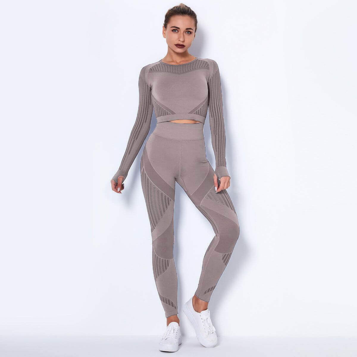 Seamless Knitted Absorbent Yoga Long-Sleeved Suit - Plush Fashion Shop #