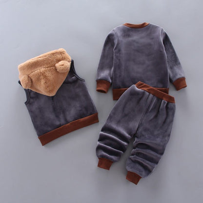 Boys And Girls Fashion Casual Three Pieces SetElevate your child's style with our Boys And Girls Fashion Casual Three Pieces Set. Made from soft and warm cotton, this set is perfect for autumn and winter. It feaInfant setPlush Fashions ShopPlush Fashion Shop