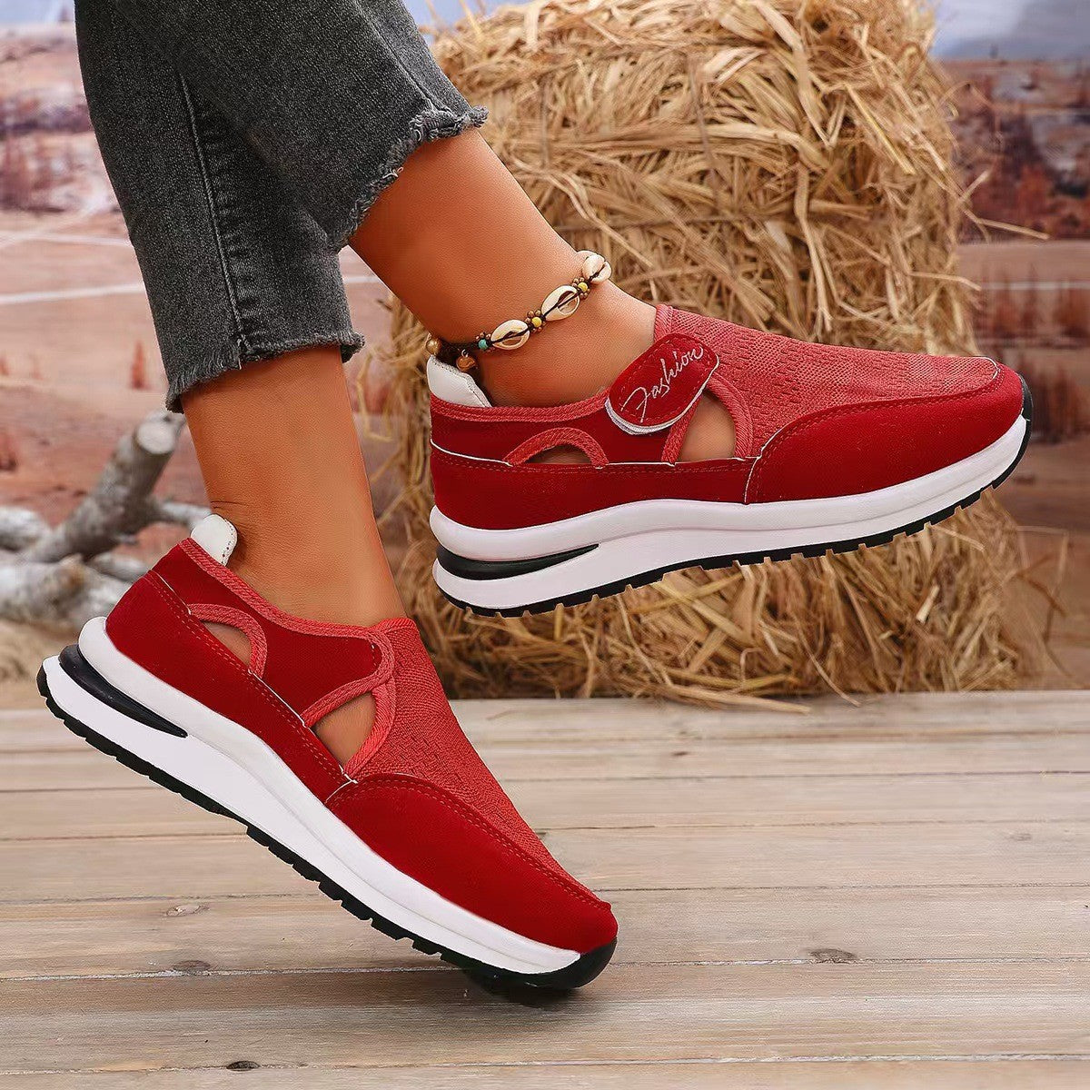 Women's Mesh Round Toe Platform Sneakers